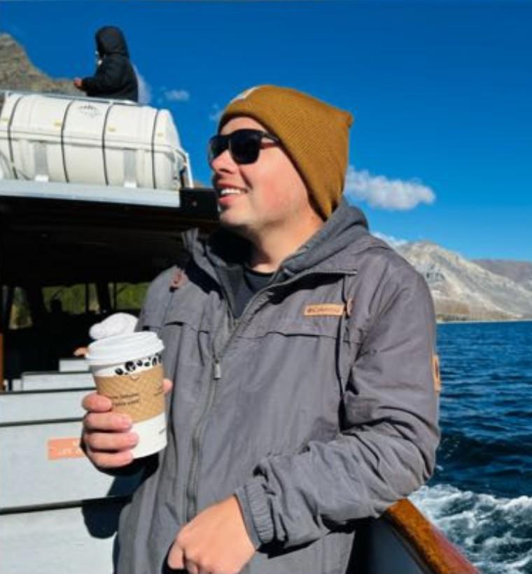 Héctor Mateus — Founder